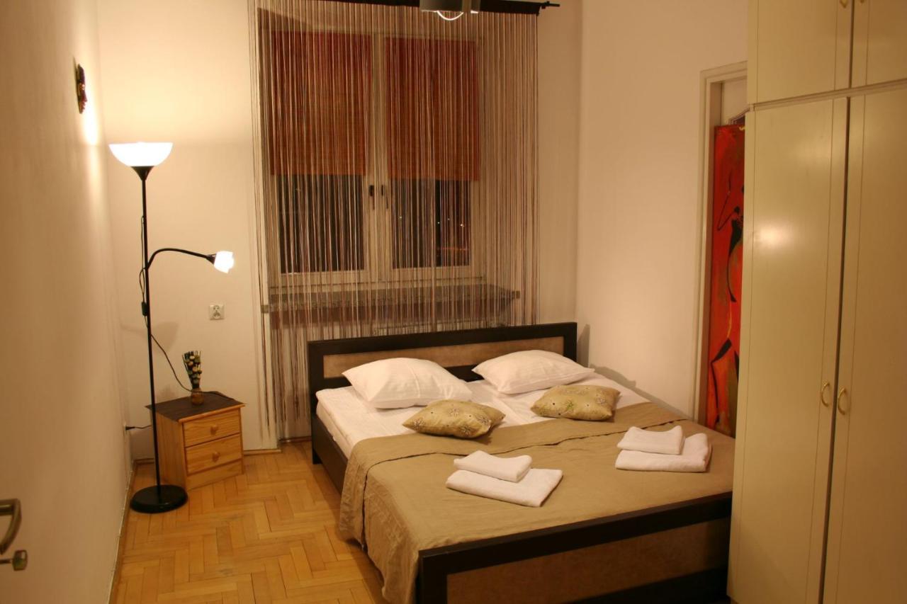 Apartamenty Varsovie Żelazna Buitenkant foto