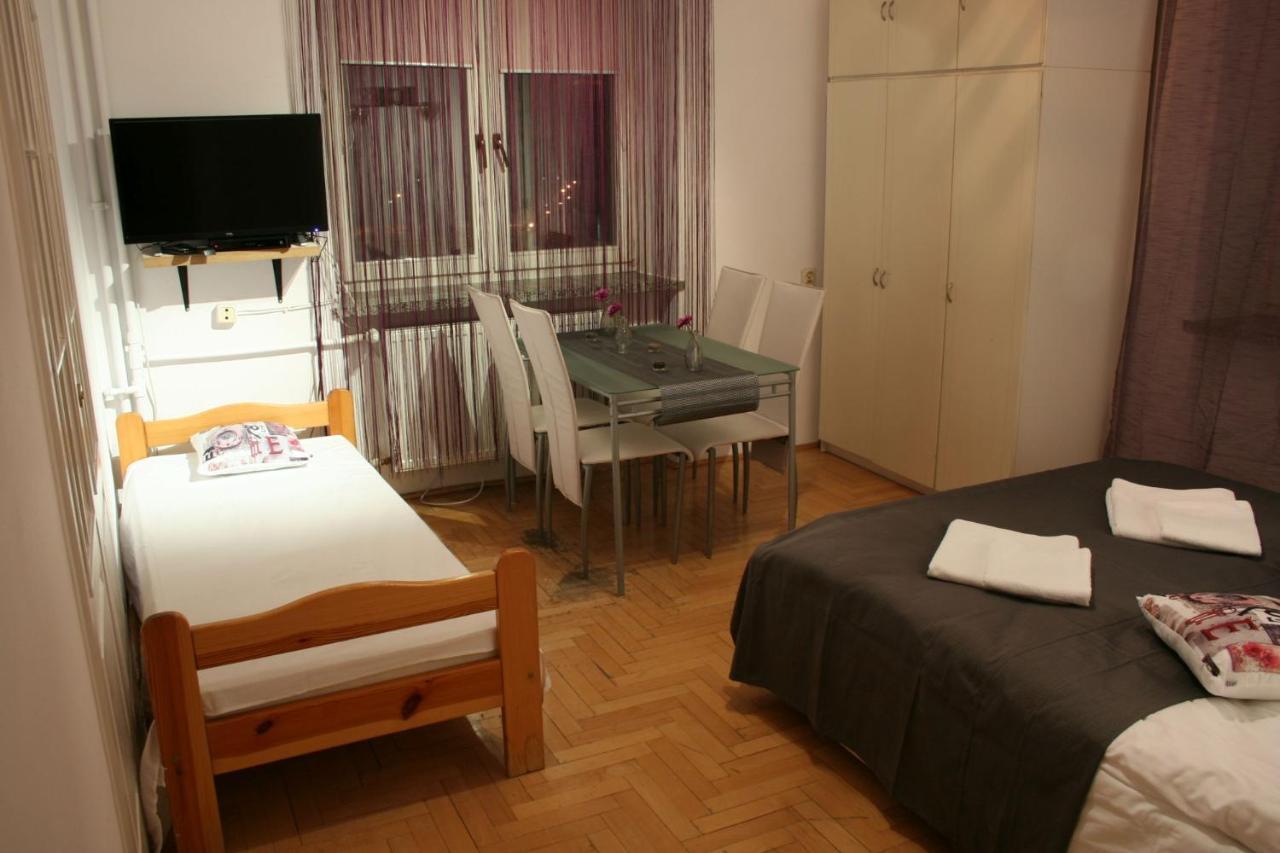 Apartamenty Varsovie Żelazna Buitenkant foto