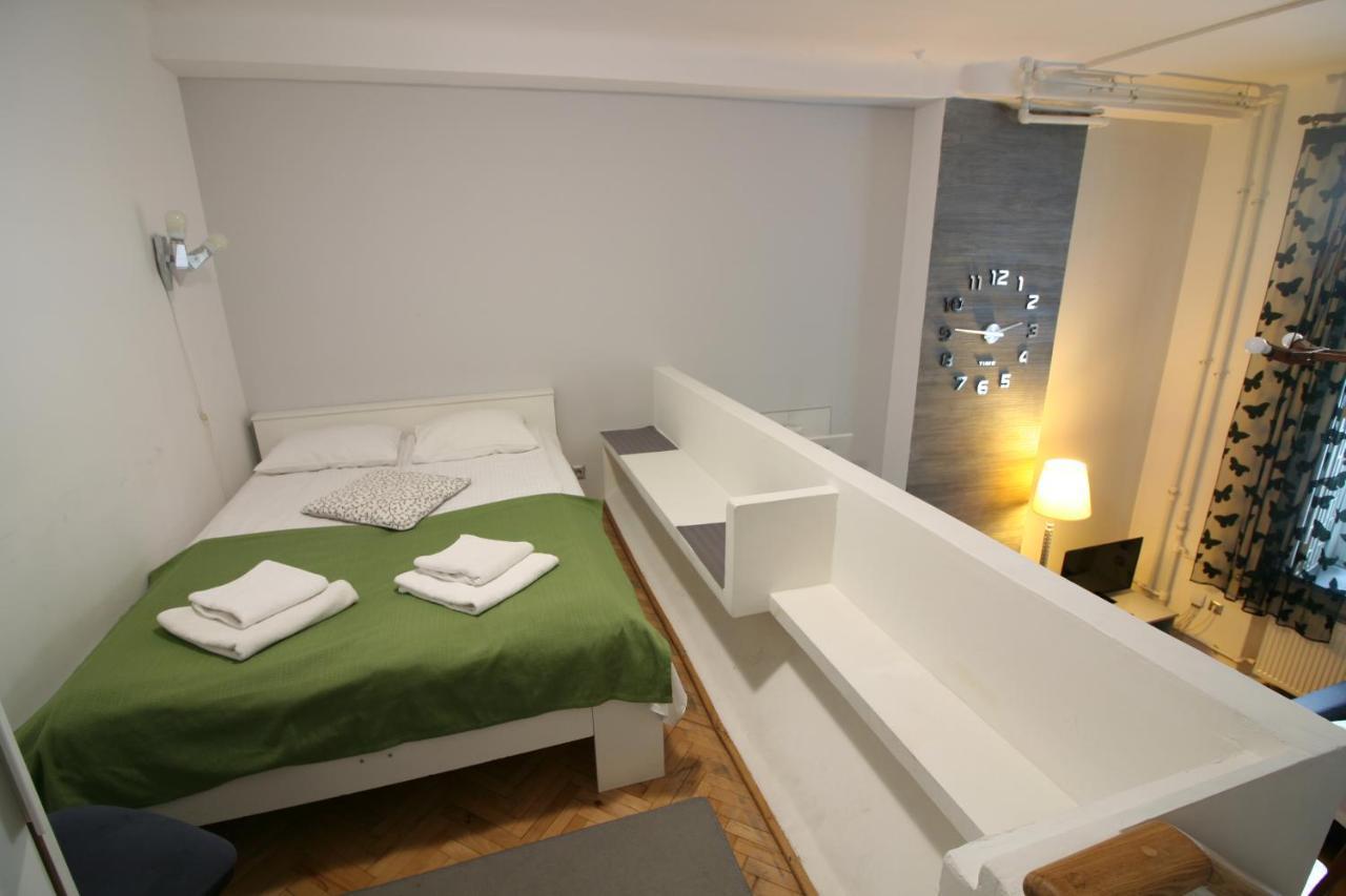 Apartamenty Varsovie Żelazna Buitenkant foto